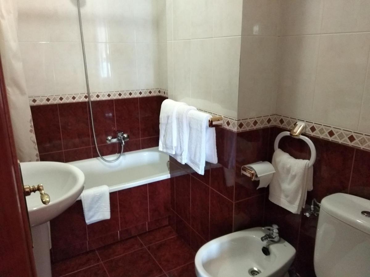 Hostal Residencia Bahia Ласе Екстериор снимка