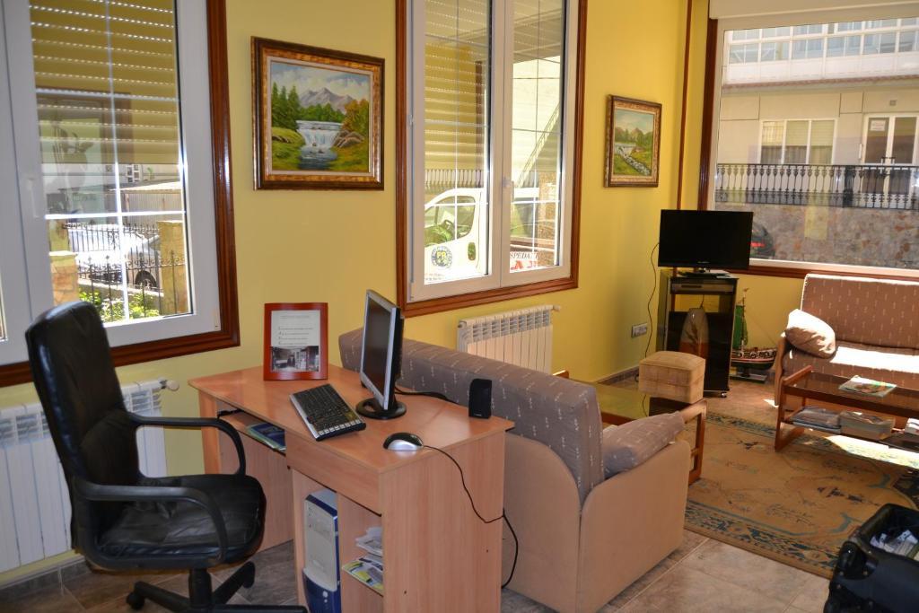 Hostal Residencia Bahia Ласе Екстериор снимка